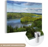 MuchoWow® Glasschilderij 30x20 cm - Schilderij acrylglas - Uitzicht op een groot meer - Foto op glas - Schilderijen