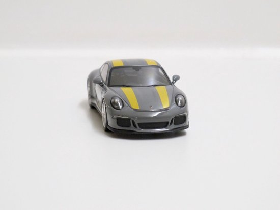 Porsche 911 R 2016 NardoGrey