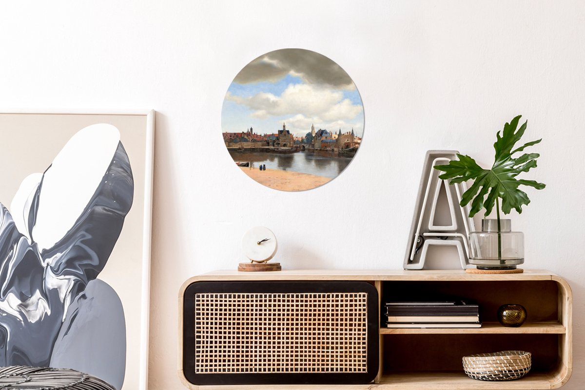 WallCircle® - Behangcirkel 30x30 cm - Muurstickers Gezicht op Delft - Schilderij van Johannes Vermeer - Muurcirkel woonkamer - Wandcirkel slaapkamer - Kamer decoratie zelfklevend - Muurdecoratie accessoires