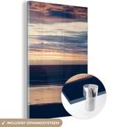 MuchoWow® Glasschilderij 80x120 cm - Schilderij acrylglas - Landschap - Water - Avond - Foto op glas - Schilderijen