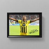 Jude Bellingham Ingelijste Handtekening – 15 x 10cm In Klassiek Zwart Frame – Gedrukte handtekening – Borussia Dortmund - Real Madrid - Football Legend - Voetbal
