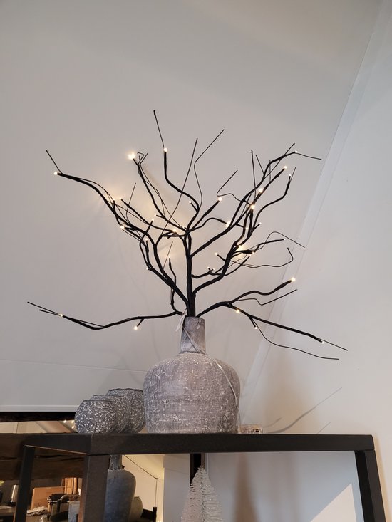 Zwarte, takvormige ledlamp met een pot met reliëf.