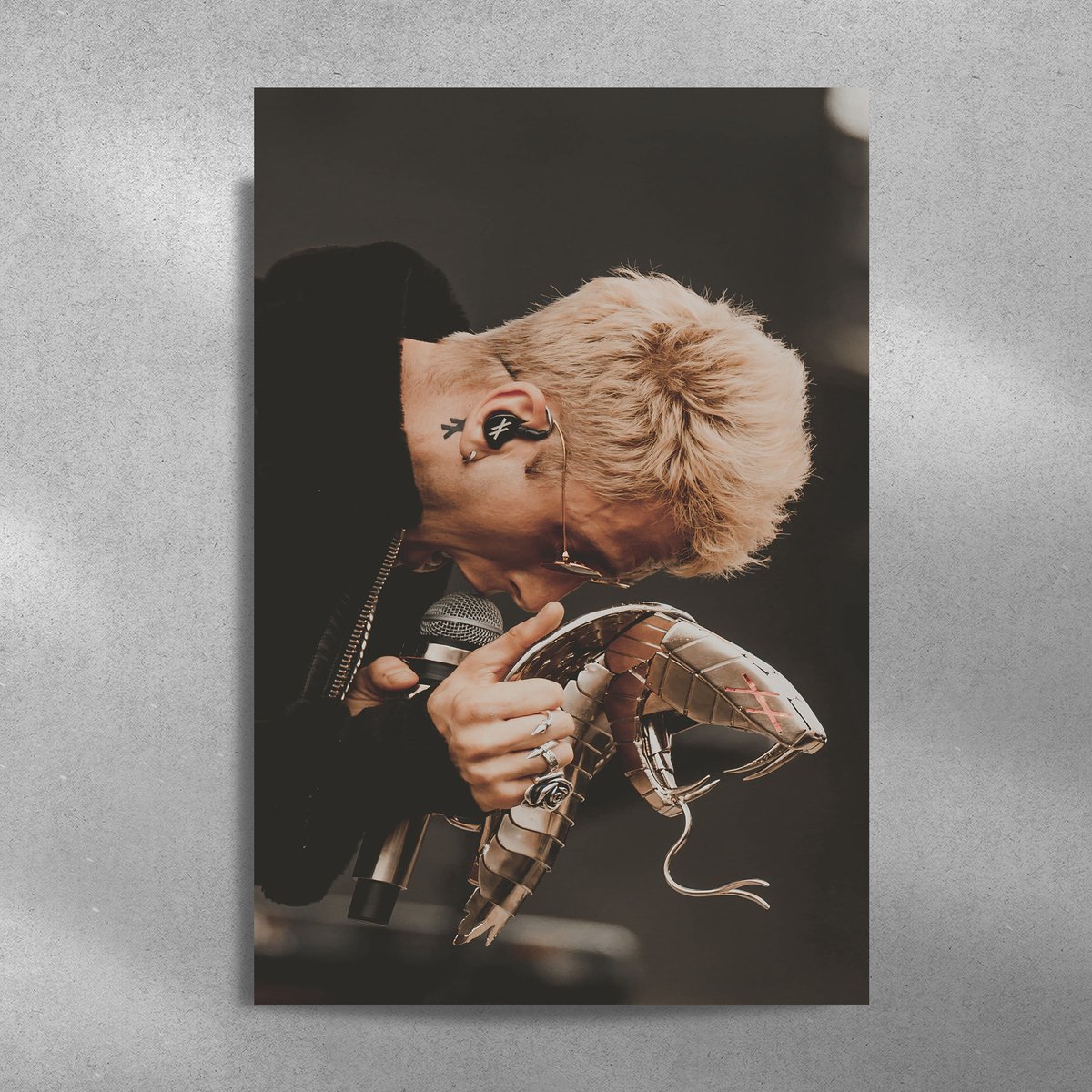 Machine Gun Kelly - Metalen luxe poster - 40x60cm
