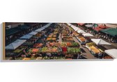 Hout - Markt - Eten - Groente - Fruit - Mensen- Kraampjes - 90x30 cm - 9 mm dik - Foto op Hout (Met Ophangsysteem)
