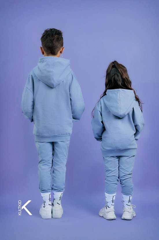 OVERSIZED HOODIE & TAPERED SKINNY JOGGERS SET IN OCEAN BLUE JOGGINGPAK BLAUW KIND KINDERMODE HERFST WINTER maat 116 uniseks