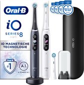 Oral-B iO 8 - Wit En Zwart - Elektrische Tandenborstels - Duopack