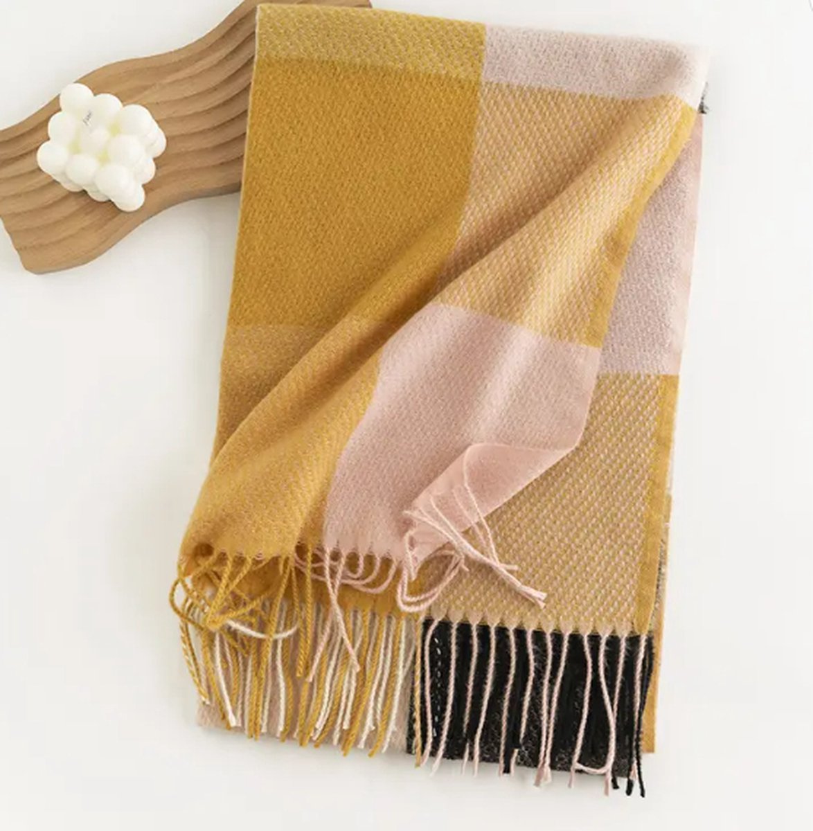 Sjaal Bourbon / Pink / super zacht / 206 cm lang en 65 cm breed / verkrijgbaar in 10 verschillende kleuren