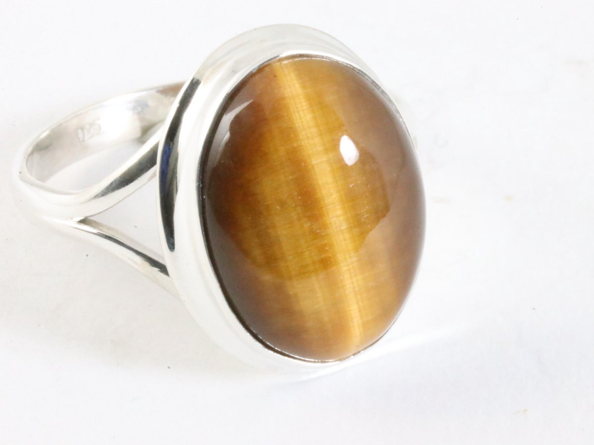 Hoogglans zilveren ring met tijgeroog - maat 18