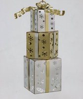 Totally Christmas | Metalen Cadeau Toren | Kerst Decoratie | Goud - Zilver | 65 cm