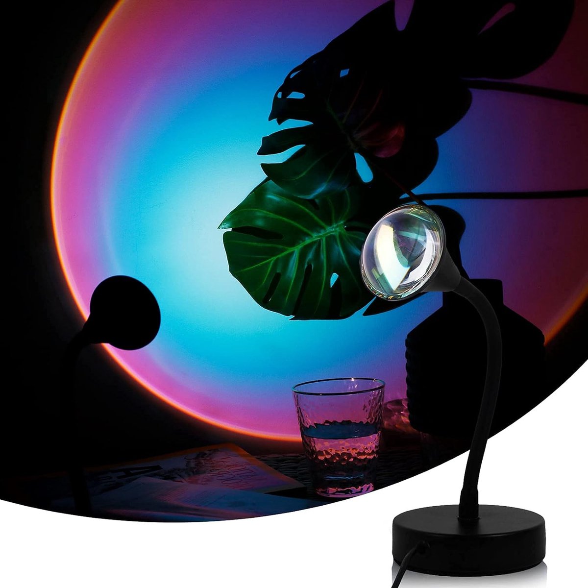 Ayangoods Rotatable Sunset Projector Instelbare Zonsondergang Projectie Lamp Draaibare Zonsondergangsprojector Horn-vormig Ontwerp Fotografie en Decoratie Unieke Sfeer Creëren Binnenshuis Ontspanning en Romantiek