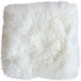 Stoelkussen - schapenvacht vierkant natuurlijk wit - zitkussen - stoelpad