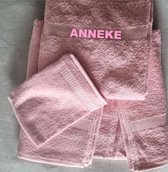 Handdoeken avec nom brodé - Coffret cadeau - Coffret cadeau Textile de bain personnalisé
