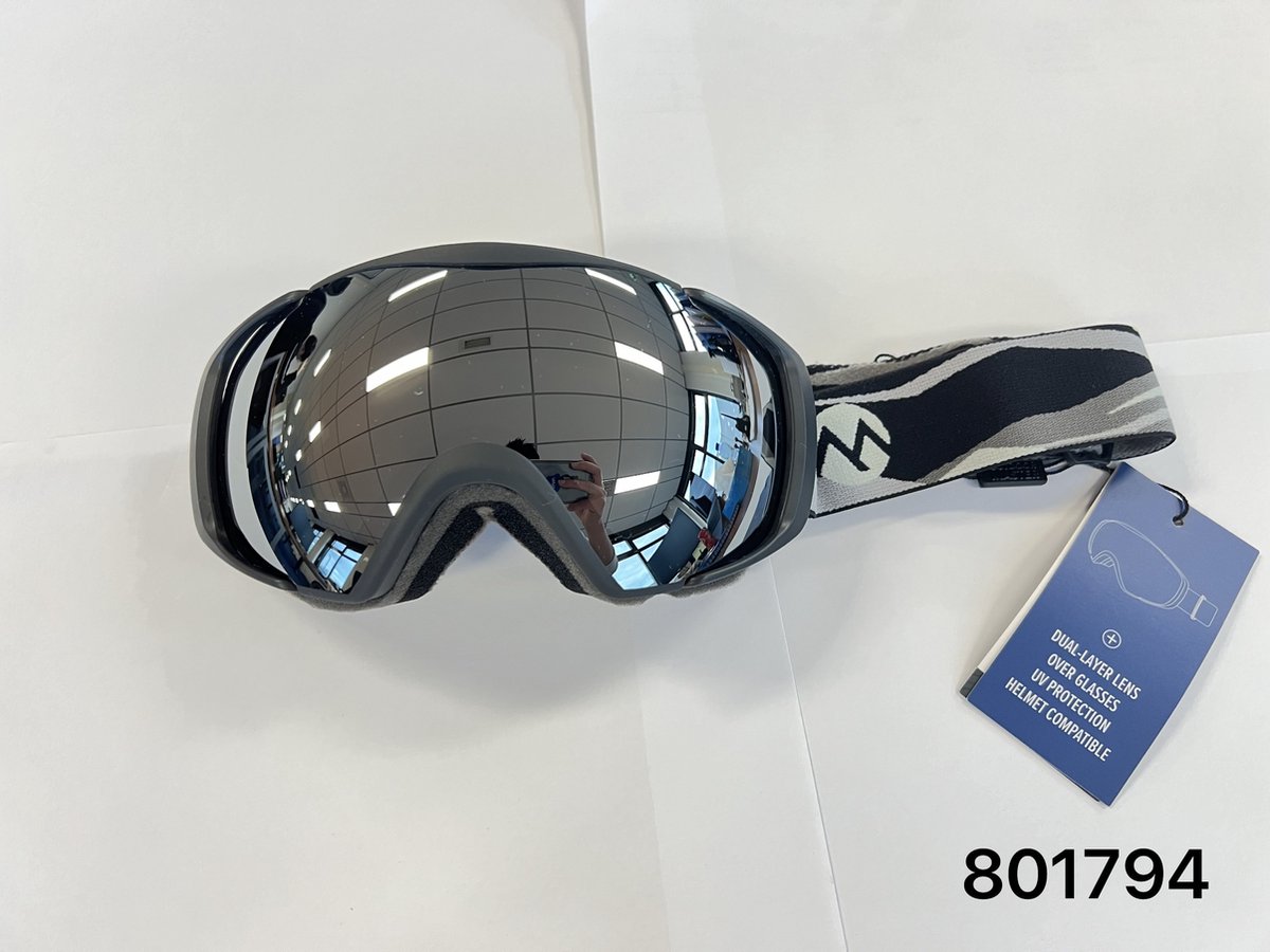 OUTDOOR MASTER OTG Skibril Classic | 100% UV beschermende ski/snowboard-bril voor heren, dames en jongeren | Te gebruiken over zonnebril | Licht, flexibel frame met dubbel gelaagd vizier voorkomt condens | Compatible met elke helm