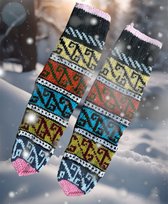 Huissokken Dames en Heren - Handgebrijde Warme Sokken - Dikke, Warme Sokken - Winter Sokken - kleurrijk design- Kerst & Sinterklaas Cadeautjes - Cadeau - kado