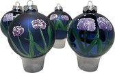 4 handpainted kerstballen met tulpen kleur blauw