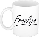 Froukje naam cadeau mok / beker sierlijke letters - Cadeau collega/ moederdag/ verjaardag of persoonlijke voornaam mok werknemers
