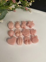 Wax (geur) melts Fruitcocktail , handmade, in leuke oranje halve sinaasappels,  de wax is plantaardig, natuurlijk en biologisch afbreekbaar, koosjer en niet op dieren getest!!