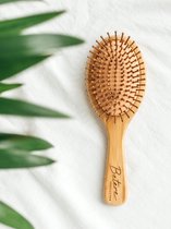 Bamboe haarborstel - Gemaakt van duurzaam bamboe en natuurrubber - Voor ieder haartype en -lengte - Geen synthetisch geur- en kleurstoffen - Plasticvrij
