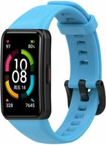 Siliconen Smartwatch bandje - Geschikt voor Huawei Band 6 siliconen bandje - lichtblauw - Strap-it Horlogeband / Polsband / Armband