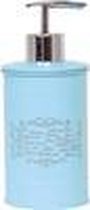 Distributeur van Blue Paris Soap
