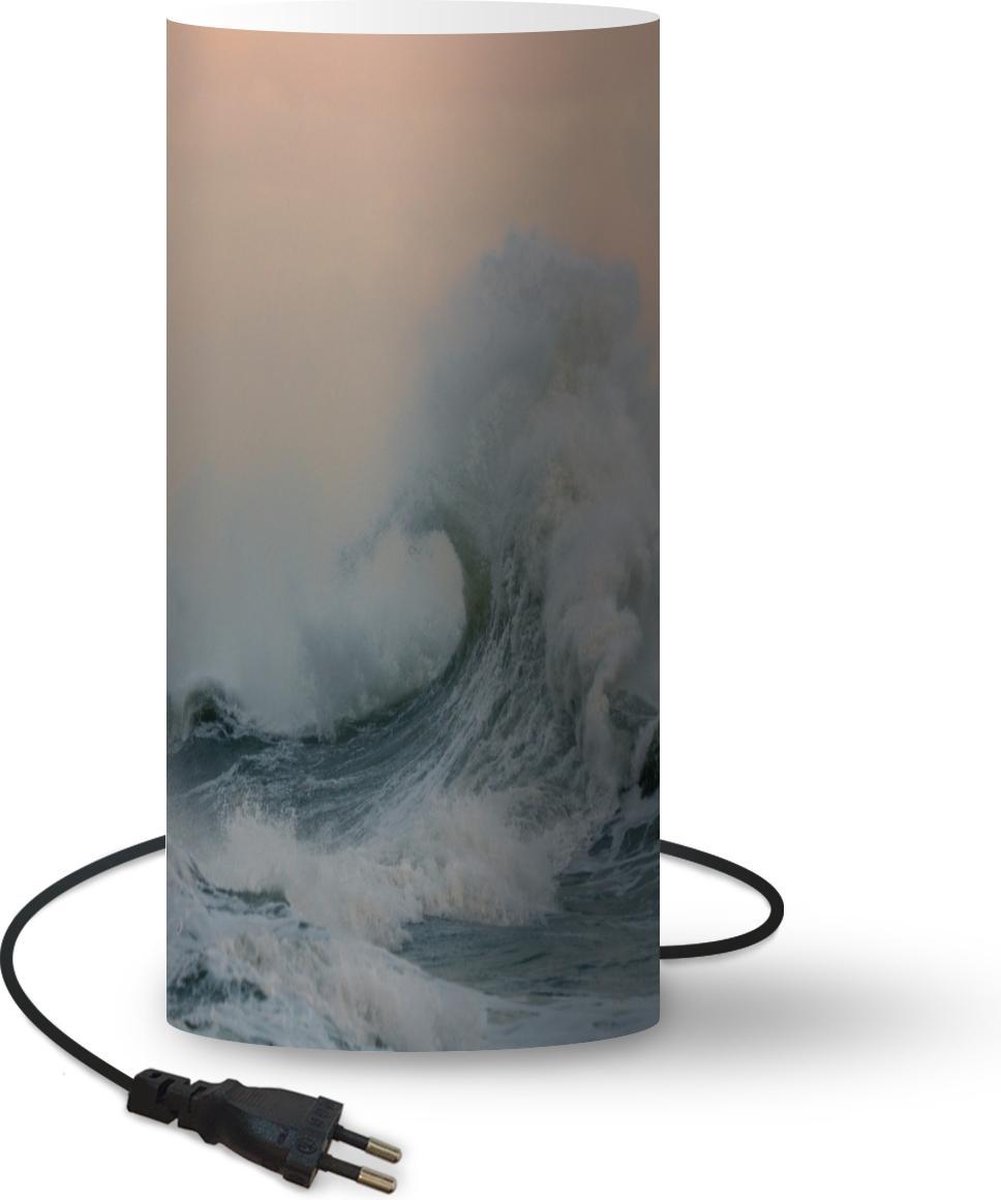 Lamp - Nachtlampje - Tafellamp slaapkamer - Zee - Golf - Water - 33 cm hoog - Ø15.9 cm - Inclusief LED lamp