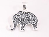 Bewerkte zilveren olifant hanger