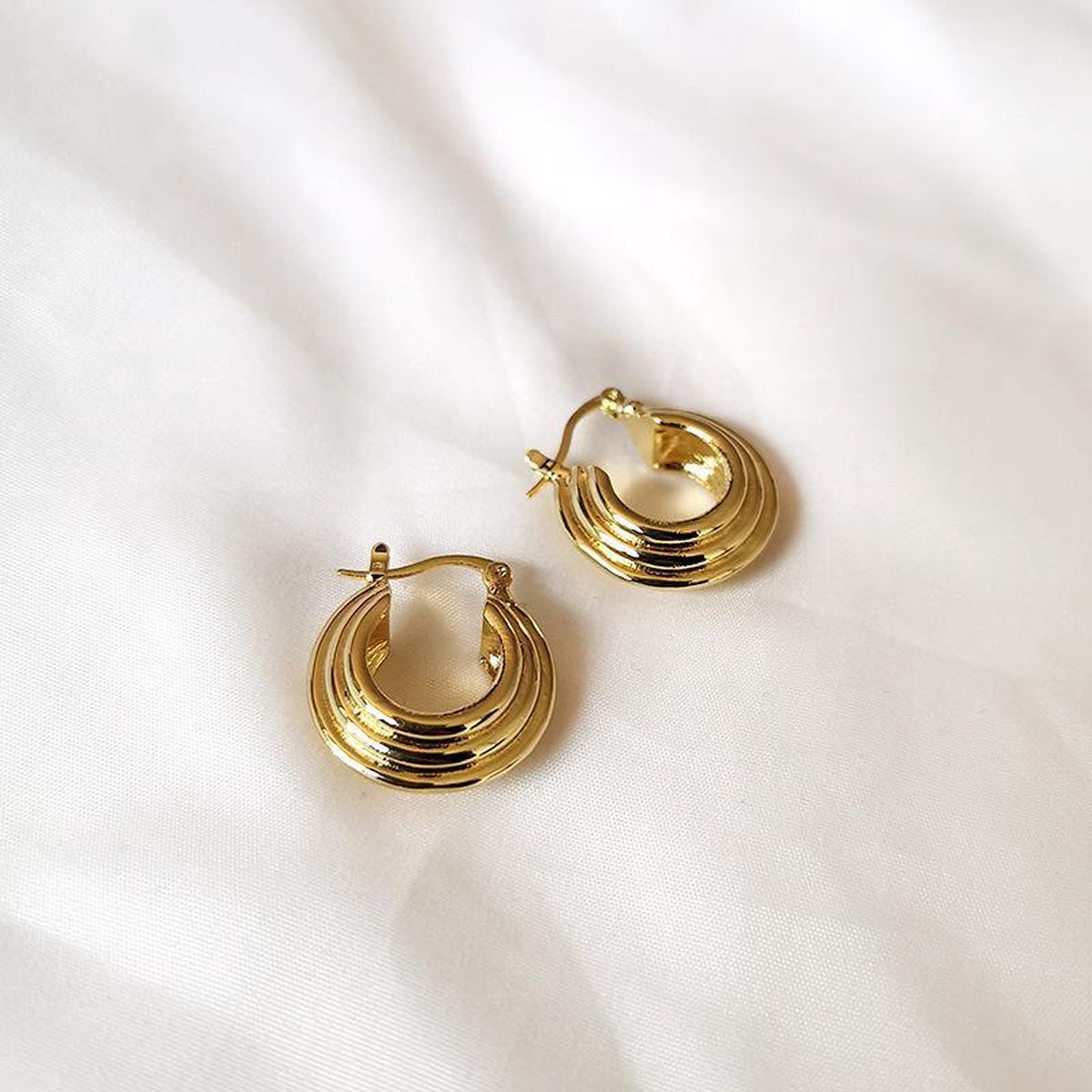 Jobo By JET - Pretty earrings - Gold - Gouden oorbellen - Small earrings