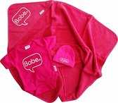 Leuk babypakket voor meisjes met "Babe" - maat 50/56
