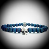 Metalige Armband met Coating met 925 Sterling Zilver Skull Bedel van 6.1gram Zilver , Handgemaakte Edelsteen Armband met 7mm (Petrol Blauw) kralen .