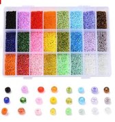 Perles de rocaille de 2 mm dans une boîte de rangement pratique | 24 couleurs de 12 grammes