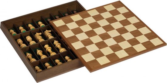 Afbeelding van het spel klassiek schaakspel 49 x 48,3 duralbaster bruin