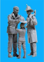 American Firemen (3 figures), plastic modelkit 1:24