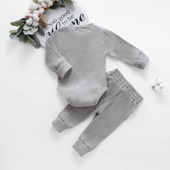 Newborn Kleding - Baby Kleding Meisje - Baby Kleding Jongens - Babykleertjes Set 2/delig 0-3 Maanden -Grijs
