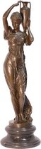 Beeld - bronzen sculptuur - Hebe met urn - decoratief - 74,5 cm hoog