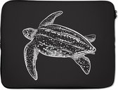 Laptophoes 15 inch 38x29 cm - Schildpad illustratie - Macbook & Laptop sleeve Zwart-wit illustratie van een schildpad - Laptop hoes met foto