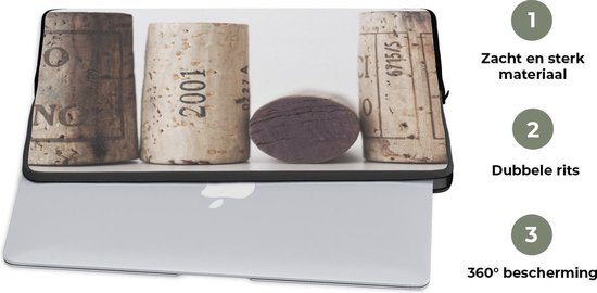Housse ordinateur 13 pouces 34x24 cm - Liège - Housse Macbook & Laptop Quatre bouchons sur fond blanc - Housse ordinateur portable avec photo