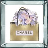 40 x 40 cm - Spiegellijst met prent - Chanel  tas met bloemen - prent achter glas