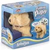 Hond Knuffel  Flipping Puppy walking Labrador