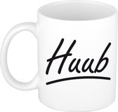 Huub naam cadeau mok / beker met sierlijke letters - Cadeau collega/ vaderdag/ verjaardag of persoonlijke voornaam mok werknemers
