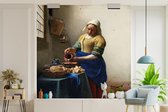 Behang - Fotobehang Het melkmeisje - Johannes Vermeer - Breedte 220 cm x hoogte 240 cm