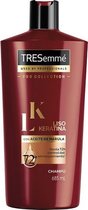 Straightening Shampoo Tresemme Keratine (685 ml)