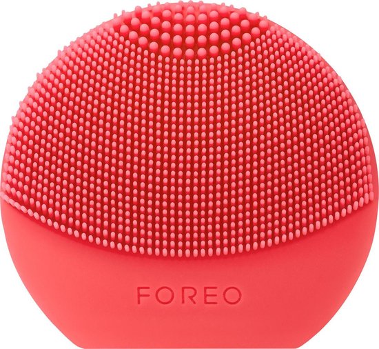 FOREO LUNA play plus 2 compacte gezichtsreinigingsborstel en massage voor alle huidtypen - Peach Of Cake!