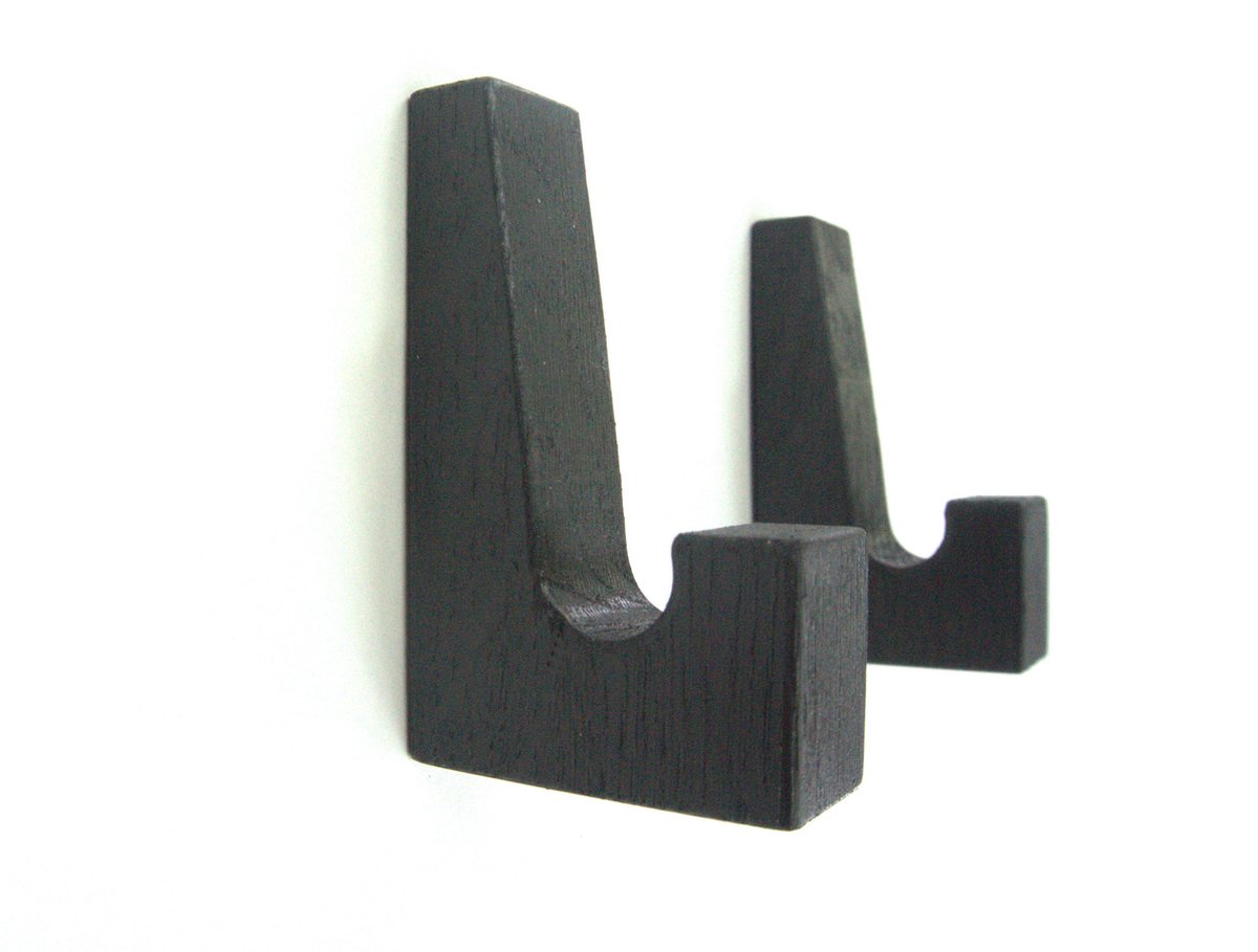 Kapstokhaken - zwart - eiken - hout - model Curl van RHOOTZ