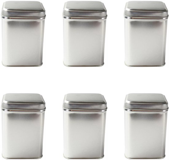 Zilverkleurige, rechthoekige blikjes met zilverkleurige deksels. Set van 6. 75x75x95 mm.