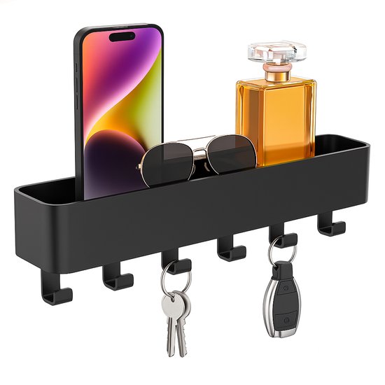 Zwart sleutelrek met 6 haken, gevuld met sleutels, zonnebril, smartphone en parfum.