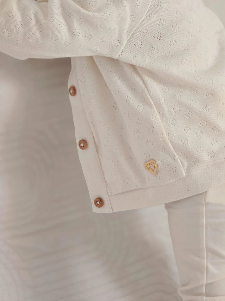 Little Chiq Baby vestje beige ajour