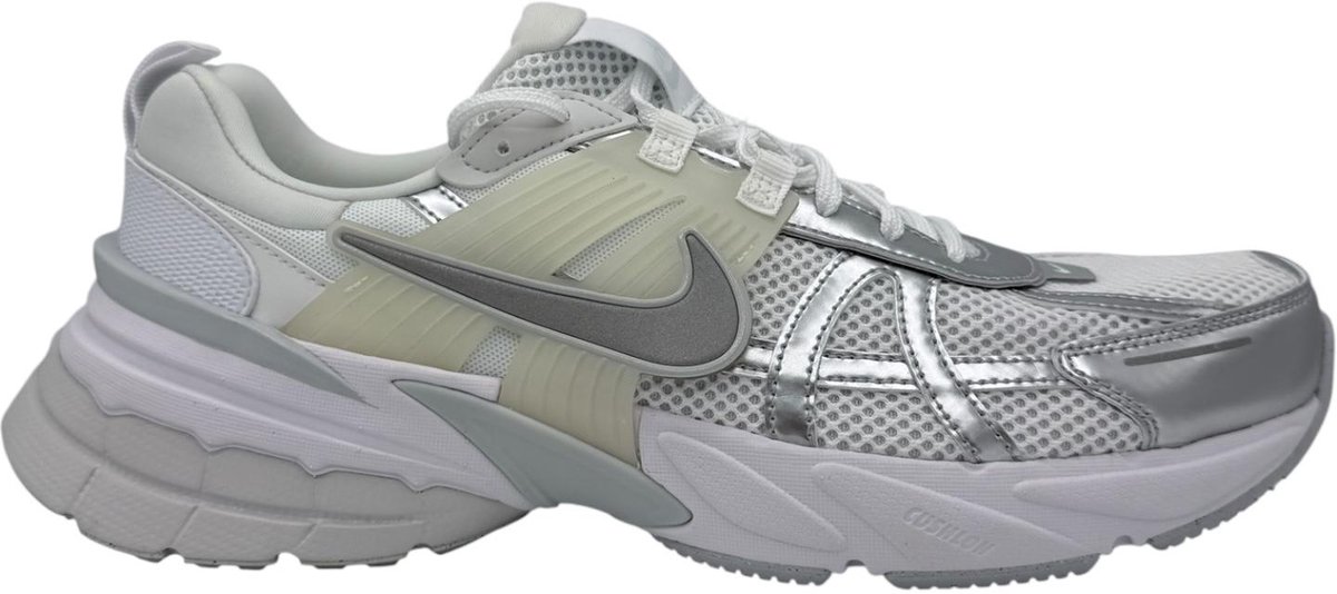 W Nike V2K Run Sneakers Zoals Op Foto