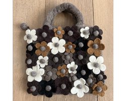 Luna-Leena duurzame kindertas met bloemen - grijs - één vak met rits - wol vilt - bloemen aan één zijde - hand gemaakt in Nepal - tas - bloemen handtas - flower kidsbag - cadeau - gift accessoires
