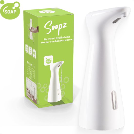 Witte automatische zeepdispenser en de groene verpakking met merknaam 'Soopz'.