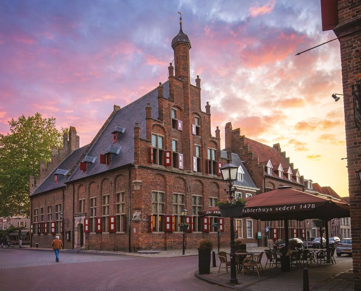 PuzzelUtopia Legpuzzel Gemeentehuis Doesburg